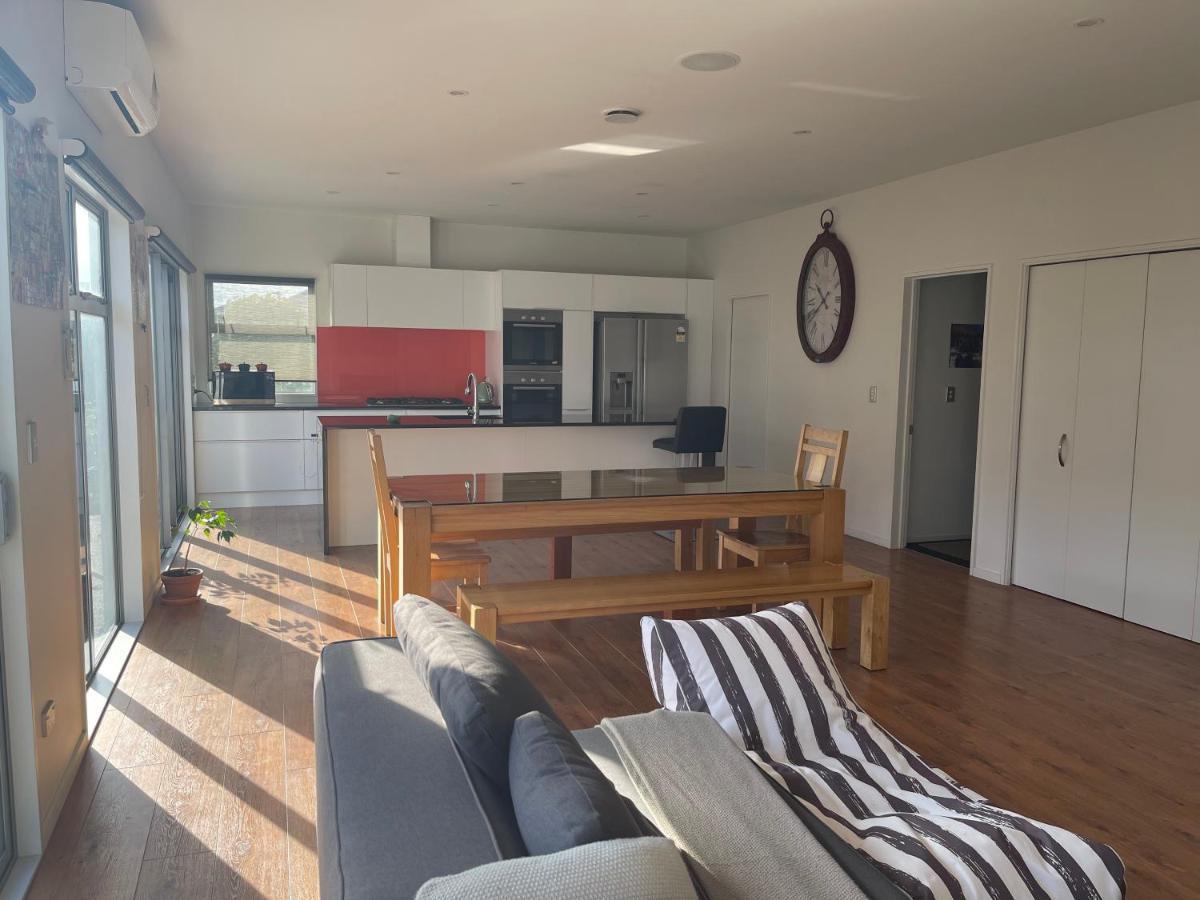 Stunning Park Side Holiday Home Christchurch Exteriör bild